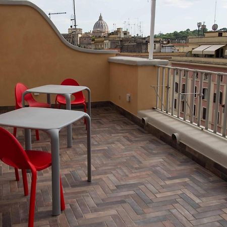 Terrazza Giuliana Rooftop Rome Bagian luar foto