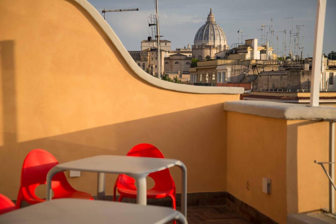 Terrazza Giuliana Rooftop Rome Bagian luar foto